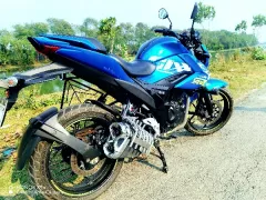 Gixxer FI Double Disc Naked
